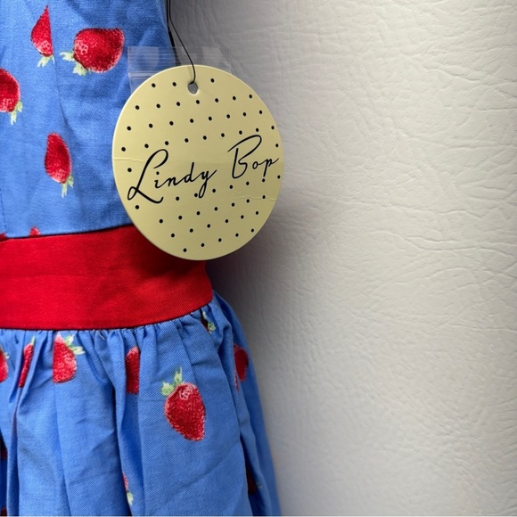 LINDY BOP IMELDA BLUE STRAWBERRY 🍓 DRESS SIZE 12 nwt - Picture 5 of 11